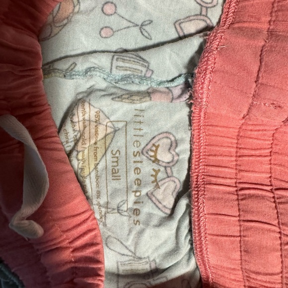 Little sleepies pyjamas - Picture 4 of 4